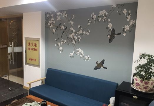 Weibo Inn의 깔끔한 객실 내부