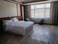 日喀则斯维特酒店 - 标准大床房