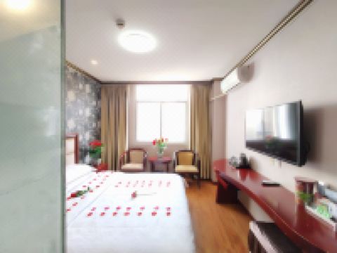 西昌梦之蓝大酒店 - 豪华大床房