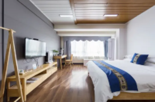 Shell Hotel（Zhangjiajie Tianmenshan Cableway Dayong Ancient City Branch）