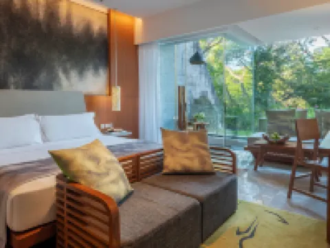 마야 사누르 리조트 & 스파 발리 호텔