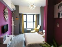 成都美悦时尚公寓 - 紫色温馨大床房