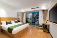 GreenTree Inn Express (Xishuangbanna Gaozhuang Xishuangjing) - 2-Star