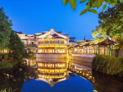 Wuzhen Zhaoming House