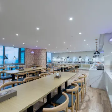 One&One International Hotel Apartment