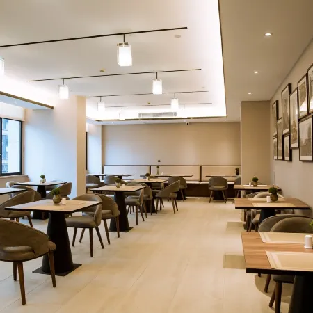 Homeinn Plus Hotel (Qiandao Lake Scenic Area)