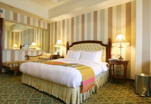 3. 리도 호텔 타이..