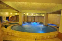 Wweixin Ruifeng Hotel - Hot Tub