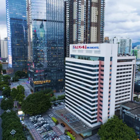Min Jiang Hotel