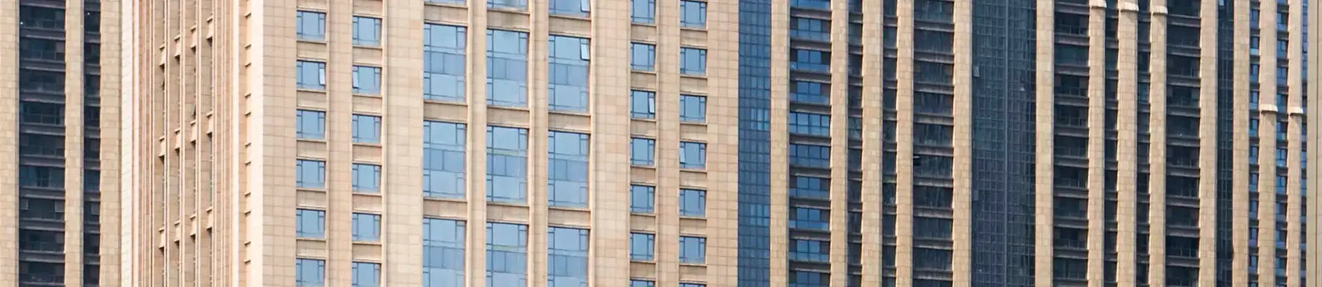 Khách sạn cao cấp