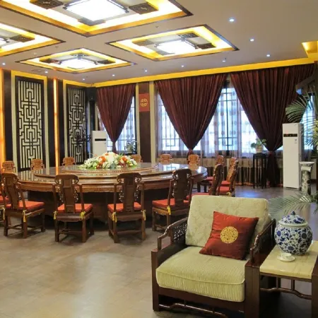 Landu Hotel
