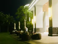 No.7 Mansion Light Luxury Seaview Hotel (Fangchenggang Sankuaishi Branch) - Beach