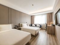 杭州黄龙亚朵酒店 - 高级双床房