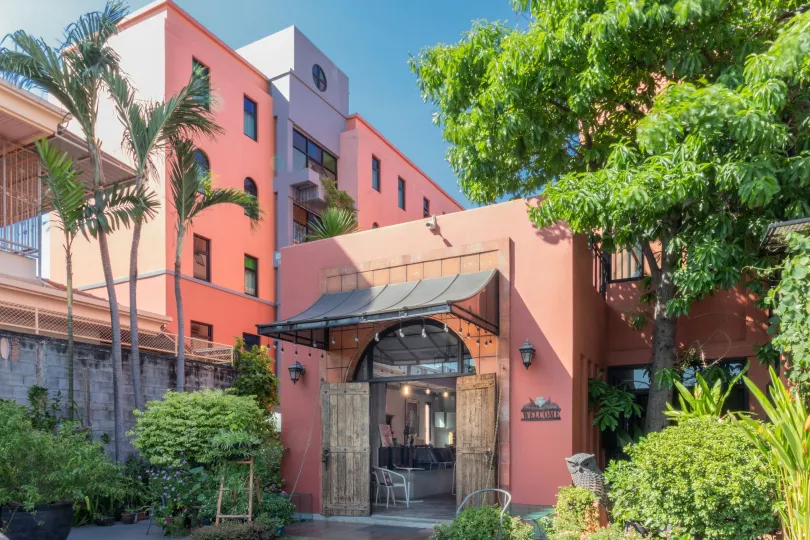 Baansuanprannok Hotel