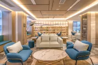 Atour Hotel (Qingyuan Shunying Guangbai) - Parking