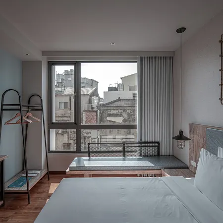 Somer Chew Hotel
