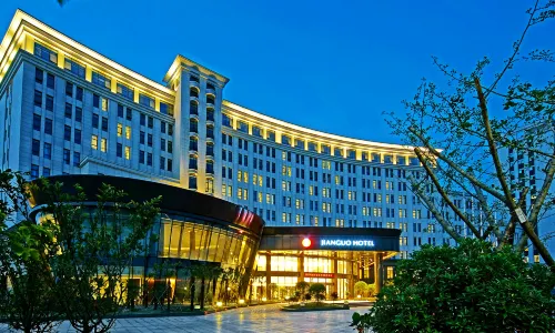 Oriental Jianguo Hotel