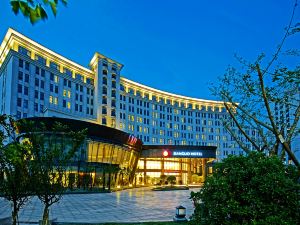 Oriental Jianguo Hotel