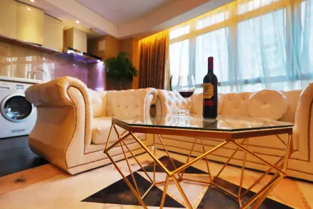 Acme Serviced Apartment