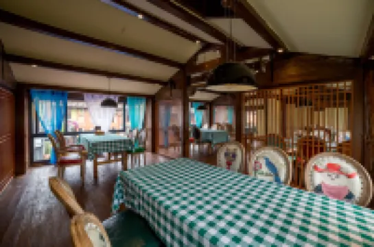 麗江新回峯度假酒店