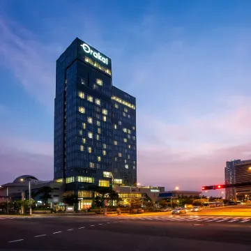 Orakai Songdo Park Hotel, BW Premier Collection Hotels near Memorial Hall for Incheon Landing Operation