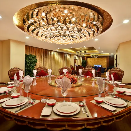 CHENGDU AIRPORT CHEER HOTEL