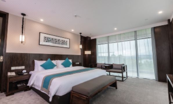 Four Seasons Yony Hotel