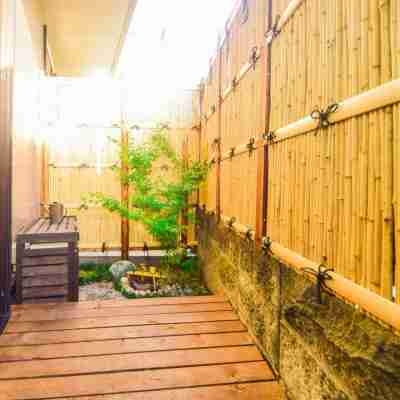 Ryokan -Ryo- 旅館 -亮- Hotel Exterior