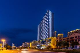 Rezen Hotel Aoyue Dongfang
