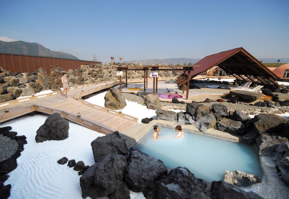 2. 아소 팜 랜드..