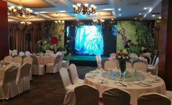 Zhonghai International Hotel - Housity