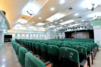 จินเจียง เมโทรโปโล คลาสสิก เซี่ยงไฮ้ นานกิงโร้ด (อีสต์)