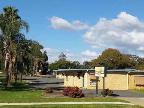 Temora Motel