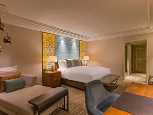 The Ritz-Carlton, Santiago