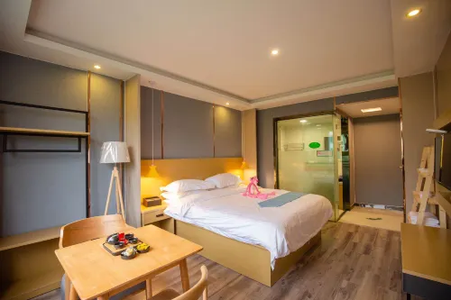 Yuehai Junyi Hotel  (Yongkang Lizhou North Road)