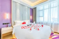 Lavande Hotel (Wulanhot Wuyi Square) Hotel di Ulan Hot