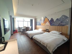 Yudong Tianmao Apartment Hotel