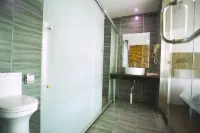 泉州v泊時尚飯店 泉港站附近的飯店