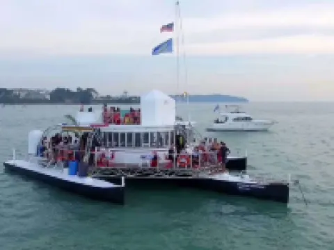 TSR シーフロント ホテル ポート・ディクソンのホテル