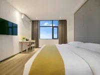 Moshe Hotel (Xihua Oriental International)