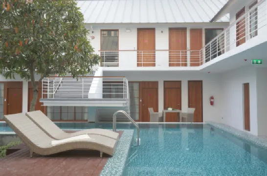 Kyoto Great Hotel Hôtels à proximité de : Temple Wat Umong