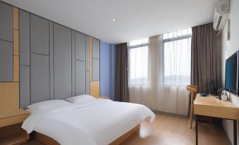 Super 8 Hotel (Shanghai Songjiang Chedun Movie City Nanyao Road)