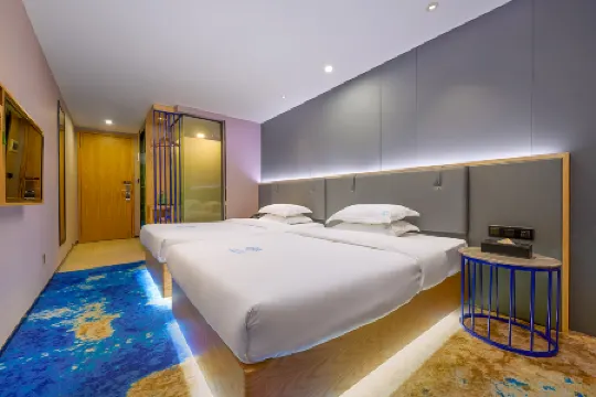 Life Hotel(Guangzhou Gangding Metro Station Zhongshan Third Hospital Branch)