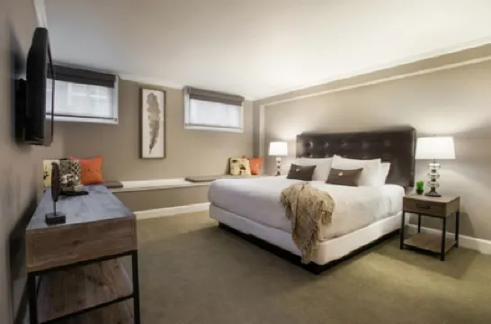 奧馬哈白玉蘭大酒店