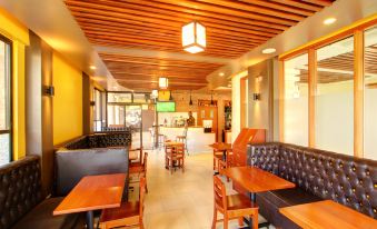 Highlands Suites Hotel Apartments