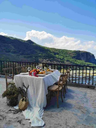 YuanYang Lanzi de Xiaowu Inn Отели рядом с достопримечательностью «Pu Gao Lao Zhai»