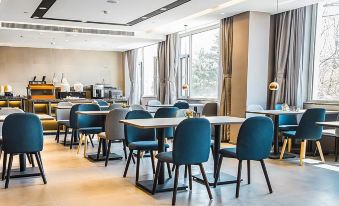 Home Inn Selected (Qingdao  Xianshan East Road)