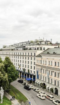 Top Hotels near Louis Vuitton Shop, Munich for 2023