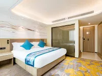Liangyou Fulin Hotel (Jinan Quancheng Square Daming Lake Branch) Отели рядом с достопримечательностью «Источник Heihu»