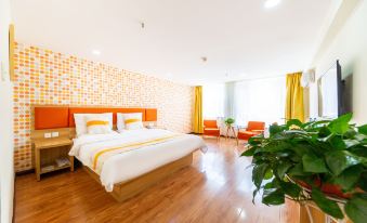 Nalan Hotel (Lanzhou New District Zhongchuan Airport Branch)